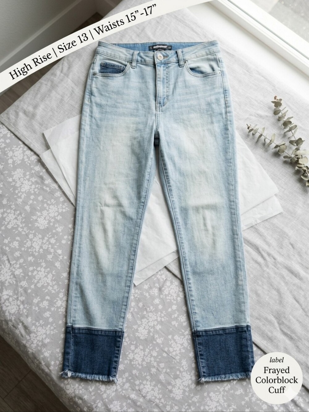 Dollhouse "Christina" Two-Tone High-Rise Cropped Jeans 13